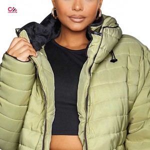 Veste matelassée pour femme, couleur unie, rembourrage en polyester, fermeture éclair, veste d'hiver matelassée, col montant, tissu tissé - Product Image 4