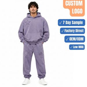 Ensemble de survêtement 2 pièces pour homme, style streetwear campus, avec sweat à capuche oversize et pantalon de jogging, patch étoile et croix, en polaire, personnalisable, OEM, fabricant en gros - Product Image 1
