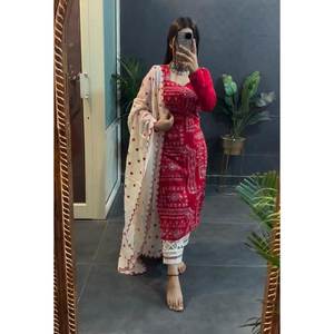 FANCY ROMAN SECUENCIA DE BORDADO DE SECUENCIA TRABAJO TOP INFERIOR CON DUPATTA ROJO - Product Image 1