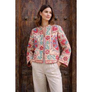 Chaqueta de Terciopelo Bordada Estilo Boho Suzani de Lujo para Mujer, Diseño Floral Colorido, Cuello Alto, Hecha a Mano, Ropa de Invierno - Product Image 2