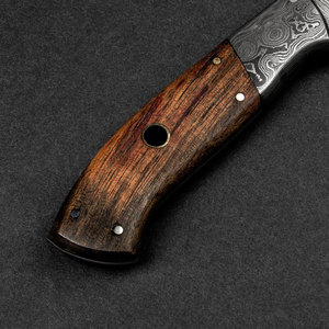 Couteau de chef artisanal en acier Damas, design élégant, outil de cuisine pour la cuisson à domicile et l'utilisation en restaurant - Product Image 3