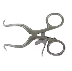 เครื่องมือผ่าตัดสัตว์ Weitlaner Retractor ขนาด 5.5 นิ้ว ปลายทู่ 3x4 ง่าม ทำจากเหล็กกล้าไร้สนิม มีจำหน่ายในราคาประหยัด - Product Image 4