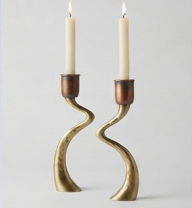 Porte-bougie en laiton fait main en forme de vague avec coupelle en cuivre, support de bougie conique en S pour la décoration intérieure - Product Image 1
