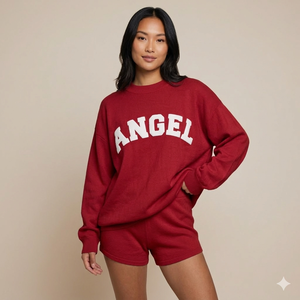 Conjunto de Top y Shorts de Cuello Alto para Mujer, Diseño Sólido para Invierno, con un Equilibrio Visual, Prenda de Dos Piezas con Estructura Cuidadosamente Diseñada, Ropa Urbana - Product Image 1