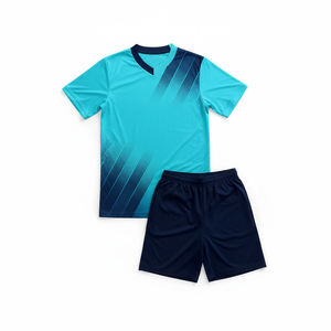 Ensemble de maillots de football sublimés pour hommes, col en V, manches courtes, vêtements de sport respirants, couleur dégradée, uniforme en polyester - Product Image 4