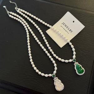 New Chinese Style Fine Pendant <b>Necklace</b> with Garnet Fox Pendant and <b>Crystal</b> Collarbone Chain Attracts Wealth and Fortune - Product Image 2