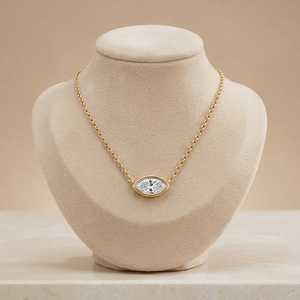 Pendentif de luxe personnalisé pour femme avec diamant de laboratoire couleur D plaqué or, taille brillant rond et taille fantaisie - Product Image 4