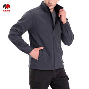 แจ็คเก็ตซอฟต์เชลล์ดีไซน์พิเศษสำหรับผู้ชาย ยี่ห้อ Ryan Pro Gear แบบซิป พร้อมโลโก้สั่งทำได้ ทรงปกติ สีพื้น - Product Image 1