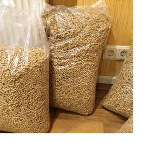 Pellets de Madera de Pino de Alta Densidad para una Combustión Eficiente en Quemadores de Biomasa, Sistemas de Calefacción Central y Hornos Comerciales - Product Image 3