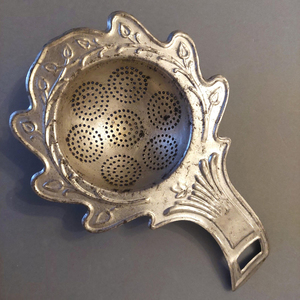 New Arrival Vintage Brass Made <b>Tea</b> <b>Infuser</b> <b>Tea</b> Strainer Greatest Quality Kitchenware <b>Tea</b> Strainer at Lowest Price From India - Product Image 5