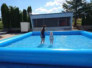 <span class=keywords><strong>Piscine</strong></span> gonflable géante bleue pour la famille - Parfaite pour s'amuser en été - Product Image 2