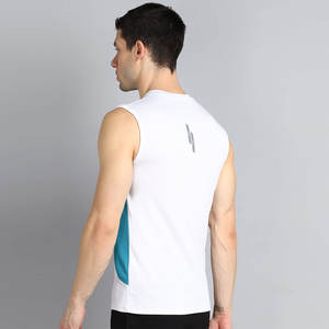 Camiseta sin mangas informal para hombre, hecha con el mejor material, diseño de logotipo personalizado, de secado rápido, transpirable, muy vendida, al mejor precio, hecha en Pakistán. - Product Image 2