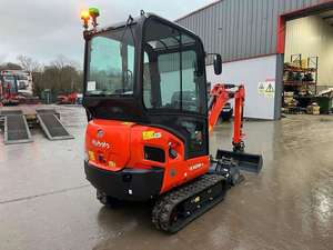 Miniexcavadora KUBOTA KX016-4 de Buena Calidad, 2.5 Toneladas, Diésel, Hidráulica, Microexcavadora - Product Image 2