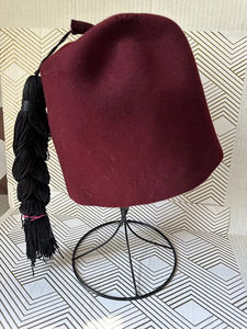 Chapeau Fez Vintage Shriners en Laine Bordeaux avec Pompon et Épingles, Chapeau Maçonnique de Haute Qualité, Personnalisé, Meilleure Vente, Très Demandé - Product Image 5