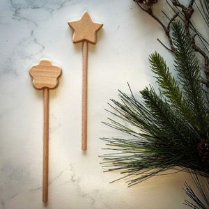 Varita de Madera Moderna con Forma de Estrella, Recuerdo para Fiestas Infantiles, Cumpleaños y Eventos Temáticos de Fantasía - Product Image 1