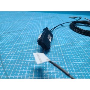 Keyence เครื่องขยายสัญญาณเซ็นเซอร์3U86-00227911N FS-N11P ที่ใช้เป็นชิ้นส่วนอุปกรณ์เซมิคอนดักเตอร์รุ่นเก่า - Product Image 1