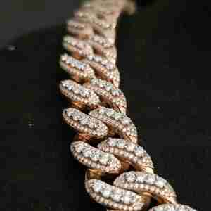 Elegant Full Iced Out 18MM <b>Link</b> <b>Cuban</b> <b>Chain</b> Moissanite Platinum Plated 925 Sterling <b>Silver</b> for Hip Hop Jewelry-Customized Gift - Product Image 2