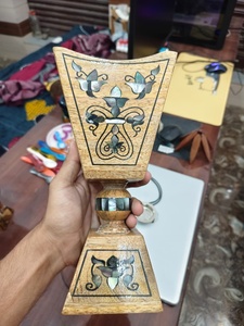 Brûleur d'encens artisanal en bois de santal et nacre, parfum Oud, écologique, religieux, diffuseur décoratif toutes saisons pour la maison - Product Image 3