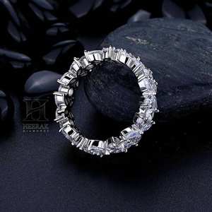 Anillo de Eternidad con Diamantes Cultivados en Laboratorio, Corte Marquesa, Diseño de Mariposa, Oro Blanco de 14K, Anillo de Boda Floral con Incrustaciones Brillantes - Product Image 3