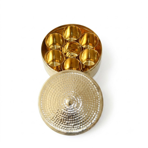 Juego de recipientes para especias de latón puro al por mayor con revestimiento protector, hermético y redondo, para una auténtica cocina india. - Product Image 1