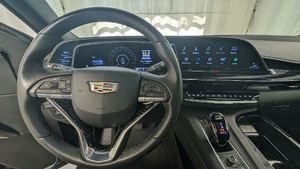 Como Nuevo, Ka-di-llac Es-ka-lade Sport 4WD 2023 - Product Image 4