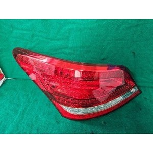 Luz Trasera Izquierda Usada Equus 924013N000 - Product Image 1