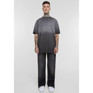 Conjunto Deportivo para Hombre 100% Algodón con Lavado Ácido, Camiseta Desgastada con Efecto Descolorido por el Sol, Logotipo Personalizado, Conjunto de Dos Piezas Cómodo - Product Image 2