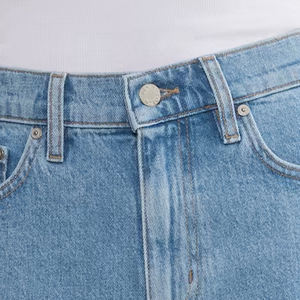 Shorts pour femmes – Vente directe usine, commande en gros, service OEM 2026 / Coutures durables, fermeture sécurisée à boutons, braguette zippée, logo personnalisé - Product Image 2