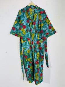 Bata Kimono de Algodón Estampada Verde |   Bata Larga con Estampado Floral de Leopardo |   Ropa Casual para Mujer - Product Image 2