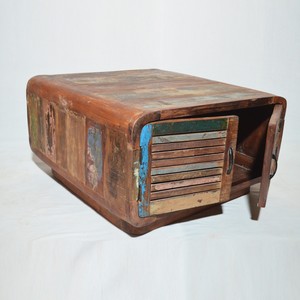Mesa de centro/mesa de café de madera de teca recuperada de fábrica, con 4 puertas, elegante para diseño interior industrial. - Product Image 6