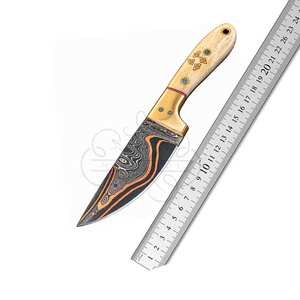 Cuchillo de Caza Artesanal de Acero Damasco y Cobre de Calidad Premium, Mango de Madera de Palisandro, Hoja Fija Bowie con Borde Biselado, Personalizable OEM/ODM - Product Image 6