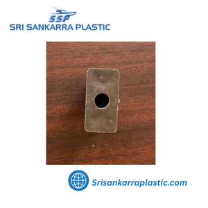 Extremos de tubo roscados de plástico para tubos cuadrados - Product Image 5