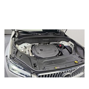 Volvo XC90 B6 Ultimate 2023 con Volante a la Izquierda, Caja de Cambios Automática, Cámara Trasera, 95,788 km, Excelente Estado - Product Image 6