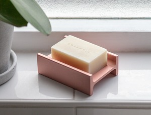 Distributeur de savon mural contemporain en cuivre brossé avec support de pompe - Product Image 5
