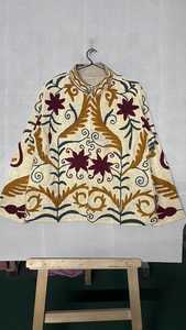 Chaqueta Boho de Lino y Algodón con Bordado Floral Suzani, Cuello Mandarín, Manga Larga, Corte Holgado, Bordado a Mano, para Mujer, para Todas las Temporadas - Product Image 3