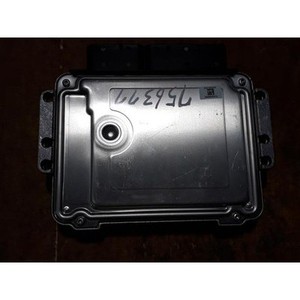 Porter Usó ECUs y Módulos de Computación 391044A311 - Product Image 4