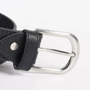 Cinturón de Cuero Vacuno Genuino de Lujo, Transpirable, con Hebilla Cuadrada de Aleación para Hombre, Estilo Casual, Venta Caliente en Pakistán, Logotipo Personalizado, Nueva Moda - Product Image 6