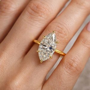 Bague de fiançailles MAISHA DIAM JEWELRY J-71 en or blanc, jaune et rose 18 carats avec diamant de laboratoire taille marquise 3 carats certifié IGI pour femme - Product Image 1