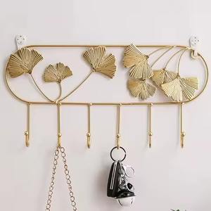 Crochets muraux contemporains en métal robustes pour suspendre manteaux, chapeaux et sacs – Organisateur mural pour entrée - Product Image 1