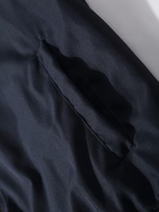 Chaqueta Cortavientos Ligera para Hombre con Logotipo Personalizado de Alta Calidad, Chaqueta Deportiva Informal de Satén con Cuello Alto - Product Image 5