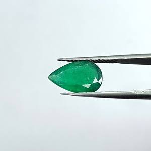 Esmeraldas Verdes en Forma de Pera de 3.22 Quilates de Zambia, Gemas Sueltas - Product Image 4