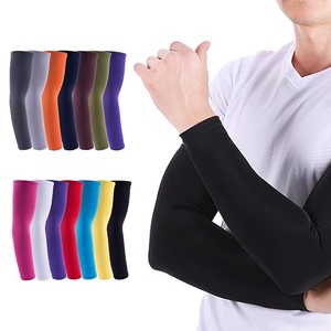 Manguitos de compresión personalizados para ciclismo, béisbol, fútbol y baloncesto para hombre y mujer, precio de fábrica RTS - Product Image 1