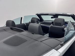 Mercedes-Benz Clase E 3.0D E400D AMG Line Night Edition Premium Plus 2023, Llantas de Aleación, Convertible - Product Image 3