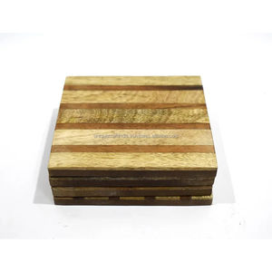 Ensemble de sous-verres en bois avec motif circulaire en laiton |   Sous-verres en bois de sheesham faits à la main |   Décoration de table artistique - Product Image 5