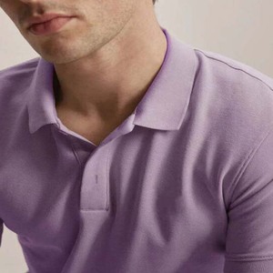 เสื้อโปโลแขนสั้นผู้ชาย สีพื้น ลำลอง ผ้าถัก ติดกระดุมด้านหน้า ทรงปกติ - Product Image 2