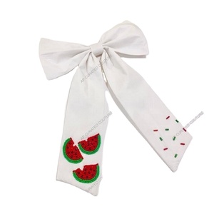 Accessoire de cheveux personnalisable en tissu de coton artisanal multicolore, orné de perles indiennes, avec nœuds en alligator pour pinces à cheveux - Product Image 2