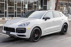 Porsche Cayenne GTS Coupé 2021 - Product Image 2