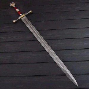 Couteau artisanal en acier Damas à lame droite, manche rouge, qualité industrielle, lame unique, outil d'extérieur - Product Image 1