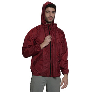Chaqueta Acolchada Roja con Capucha para Hombre, Resistente al Viento, Corte Regular, Cierre de Cremallera, Estilo Casual para Primavera, Exterior de Poliéster - Product Image 1