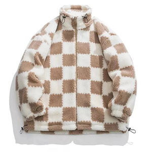 Veste en sherpa personnalisable pour homme avec doublure en laine et bordure en fourrure de mouton pour l'hiver - Product Image 1